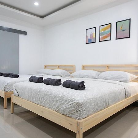 Ferienwohnung P3 Silom Large 2beds full kitchen WIFI 4-6pax Bangkok Exterior foto