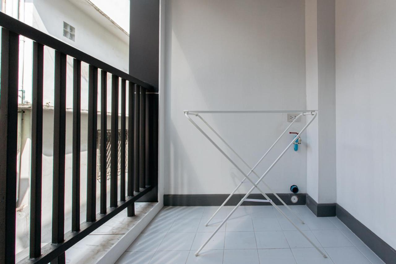 Ferienwohnung P3 Silom Large 2beds full kitchen WIFI 4-6pax Bangkok Exterior foto