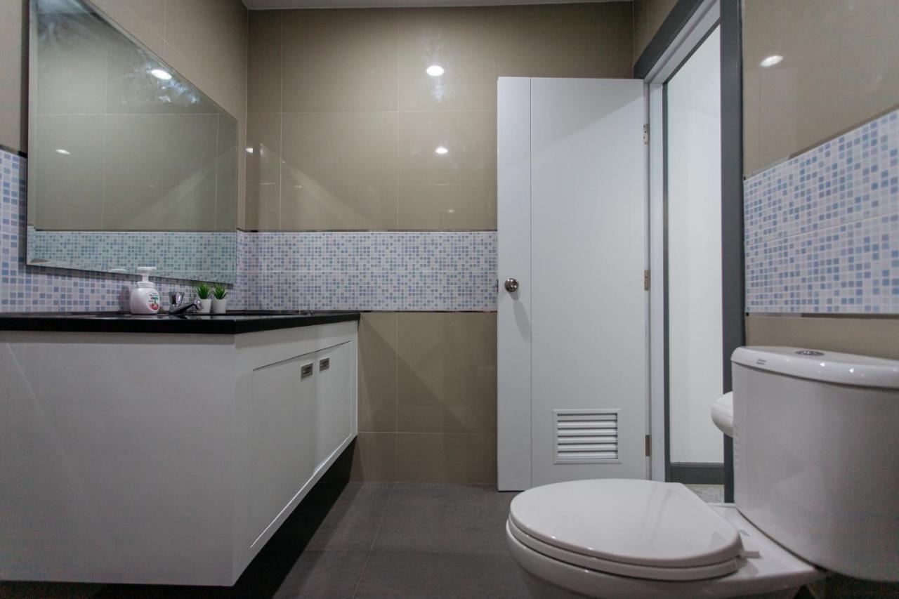 Ferienwohnung P3 Silom Large 2beds full kitchen WIFI 4-6pax Bangkok Exterior foto