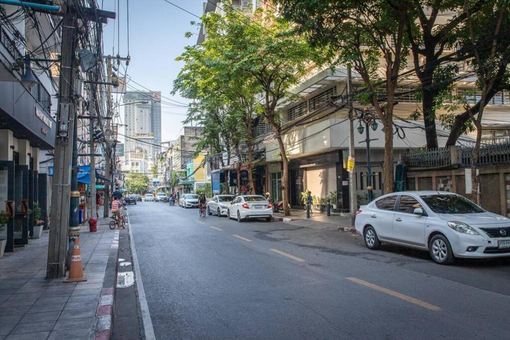 Ferienwohnung P3 Silom Large 2beds full kitchen WIFI 4-6pax Bangkok Exterior foto